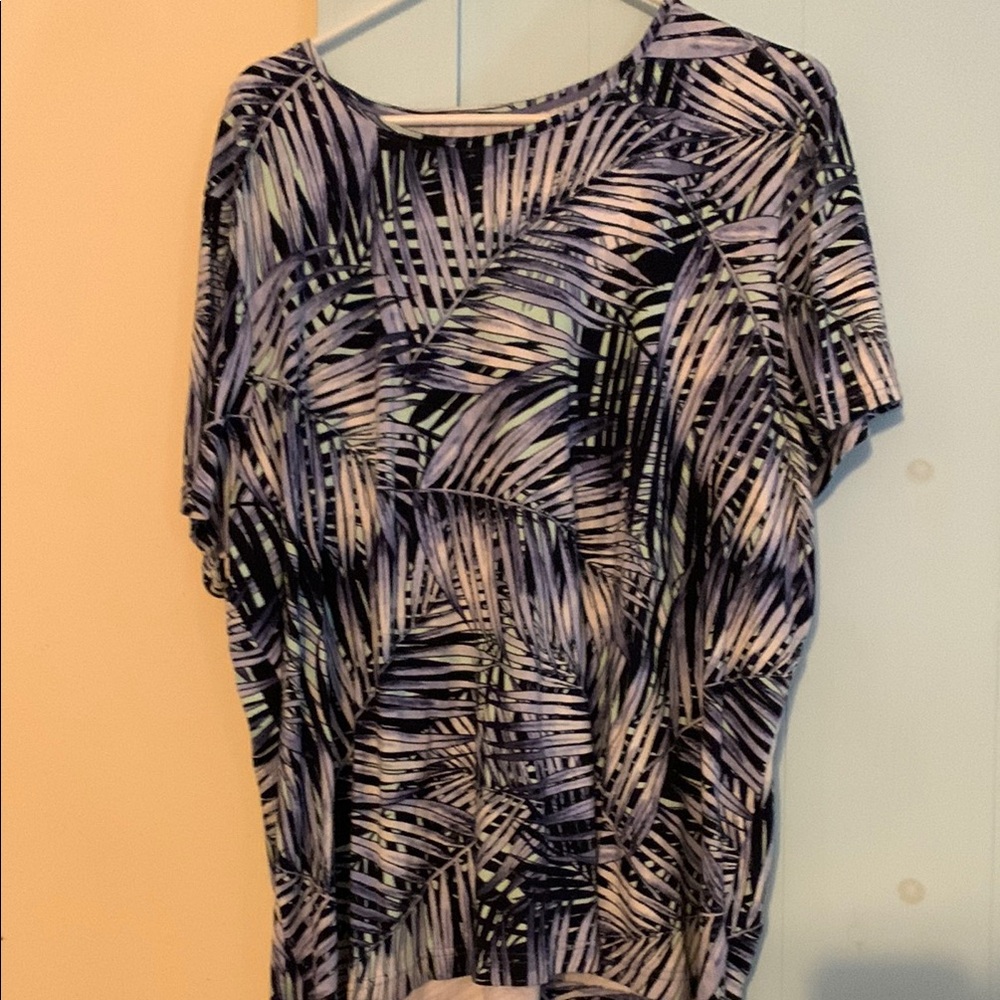 Croft & Barrow Black and Pink Relaxed Graphic Short Sleeve Shirt 3X
